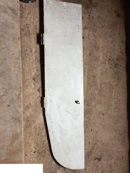 Claas Lexion Osłona Drzwi Bezpieczników - Sicherung für Landmaschine: das Bild 1 Claas Lexion Osłona Drzwi Bezpieczników - Sicherung für Landmaschine: das Bild 1