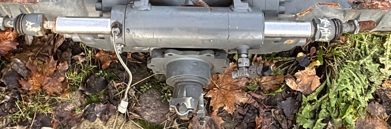 Claas Scorpion 635 Cylinder Drążek Kierowniczy 0019215150 0019215781 - Lenkung für Traktor: das Bild 1 Claas Scorpion 635 Cylinder Drążek Kierowniczy 0019215150 0019215781 - Lenkung für Traktor: das Bild 1