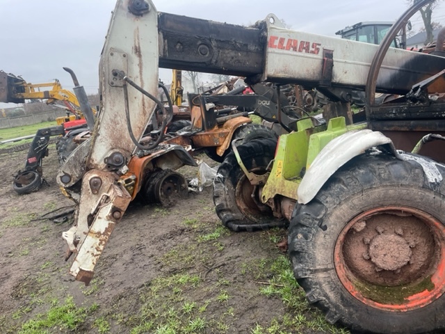 Claas k50 zwolnica zwrotnica skrzynia ramię teleskop inne części - Achsschenkel für Landmaschine: das Bild 5 Claas k50 zwolnica zwrotnica skrzynia ramię teleskop inne części - Achsschenkel für Landmaschine: das Bild 5