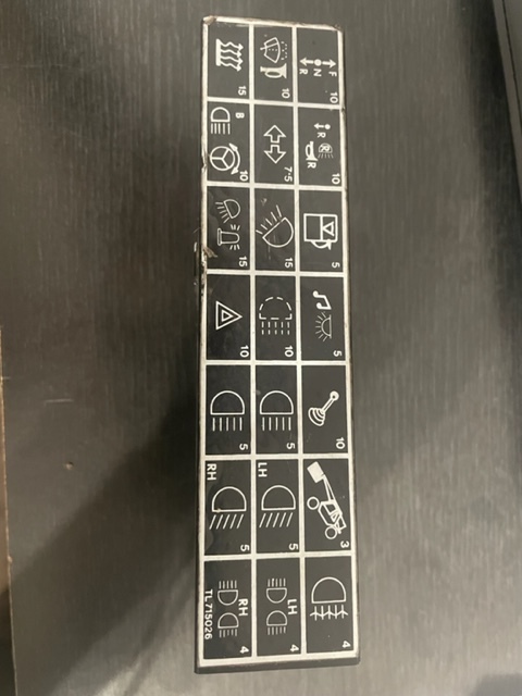 Claas ranger centrala elektryczna bezpieczników - Sicherung für Landmaschine: das Bild 2 Claas ranger centrala elektryczna bezpieczników - Sicherung für Landmaschine: das Bild 2