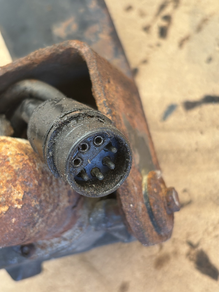 Cummins 8.3 6CT 6CTA 6CTAA Elektroniczny pedał gazu VDO 408.422/6/1 - Pedal: das Bild 4 Cummins 8.3 6CT 6CTA 6CTAA Elektroniczny pedał gazu VDO 408.422/6/1 - Pedal: das Bild 4