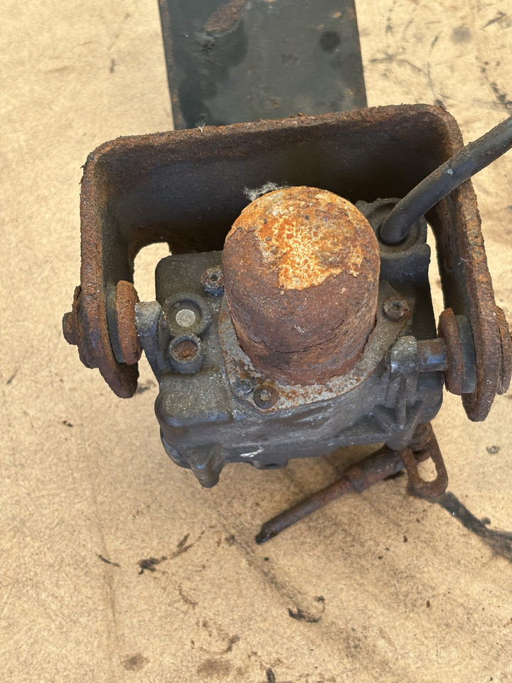 Cummins 8.3 6CT 6CTA 6CTAA Elektroniczny pedał gazu VDO 408.422/6/1 - Pedal: das Bild 3 Cummins 8.3 6CT 6CTA 6CTAA Elektroniczny pedał gazu VDO 408.422/6/1 - Pedal: das Bild 3