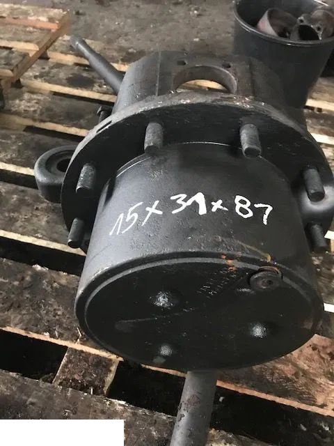 Fendt 720 / 722 / 724 / 726 - Piasta koła - Radnabe/-lagerung für Landmaschine: das Bild 1 Fendt 720 / 722 / 724 / 726 - Piasta koła - Radnabe/-lagerung für Landmaschine: das Bild 1