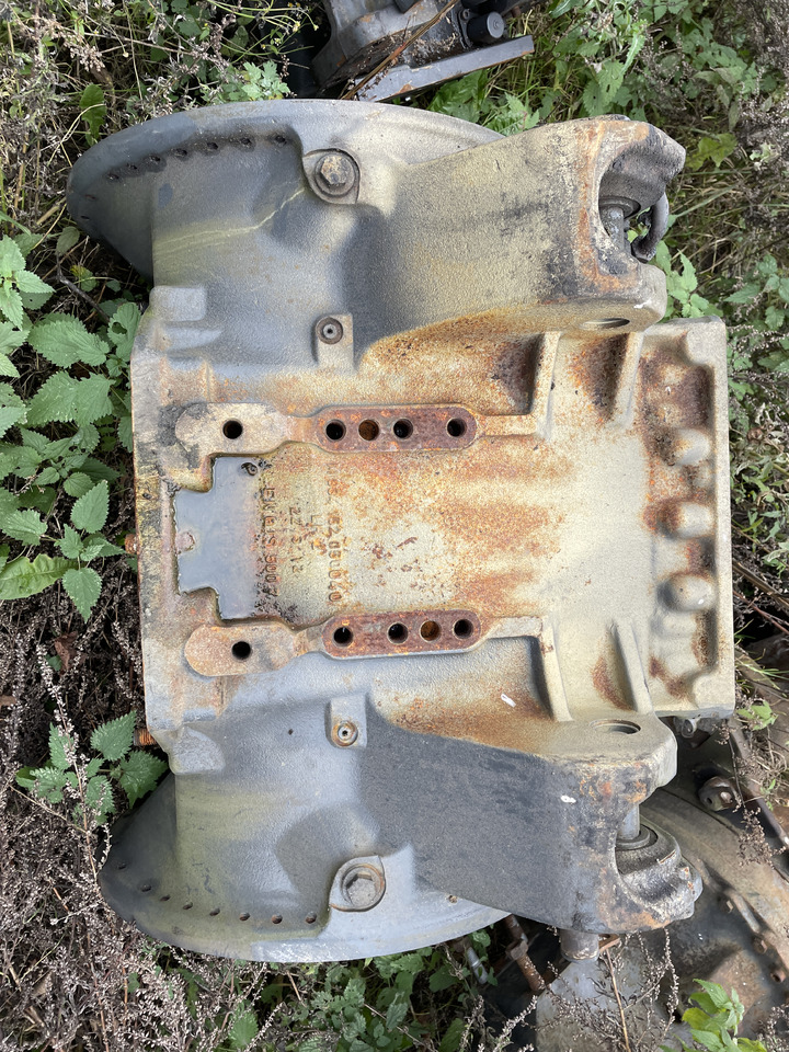 Fendt 933 936 939 MF 8680 - obudowa mostu tył M934152050040 - Achse und Teile für Landmaschine: das Bild 1 Fendt 933 936 939 MF 8680 - obudowa mostu tył M934152050040 - Achse und Teile für Landmaschine: das Bild 1