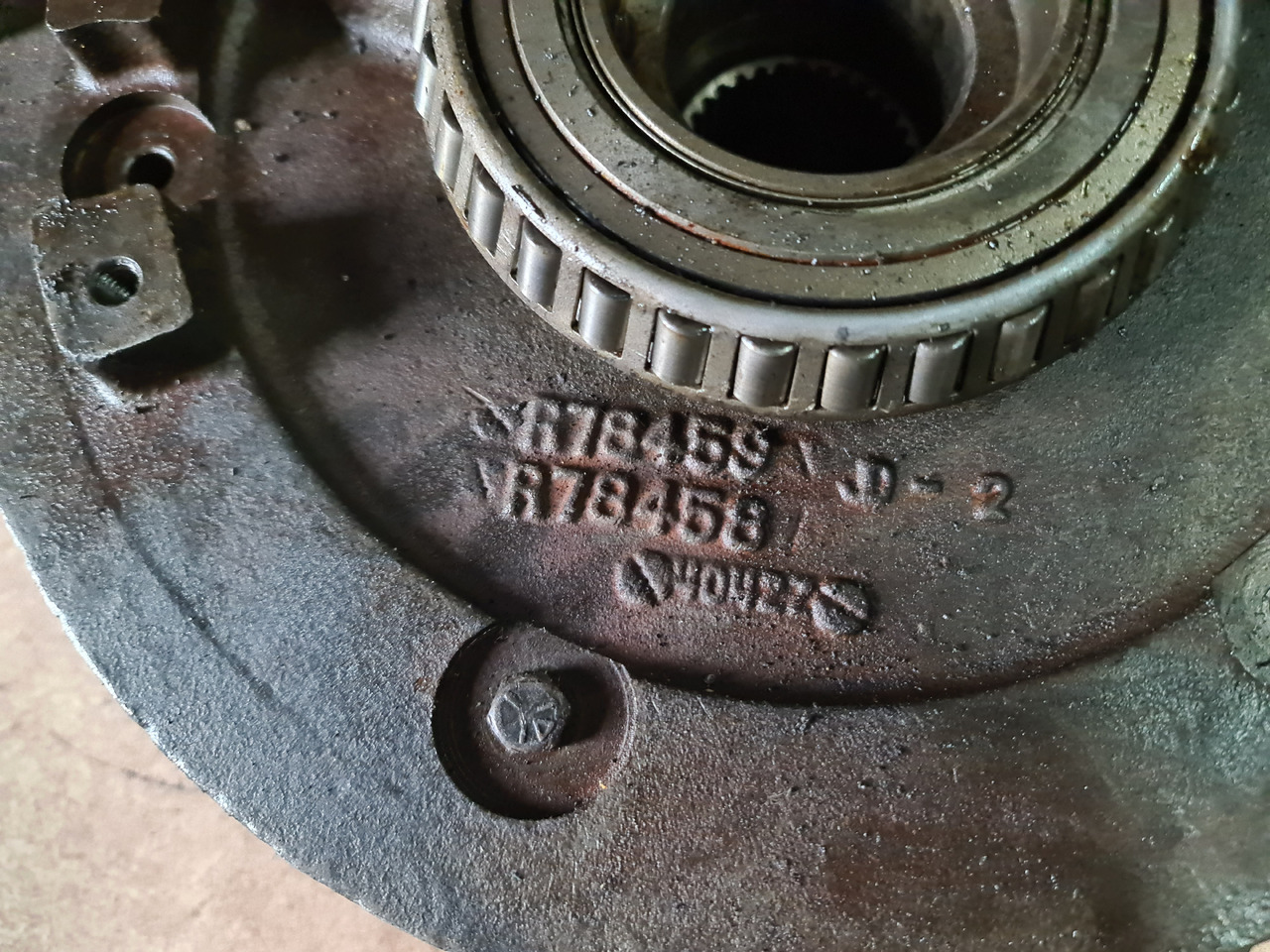 John Deere 4055, 4255, 4455 Sprzęgło kompletne RE13237 R94370 RE25562 R85784 R71795 R91366 - Kupplung und Teile für Landmaschine: das Bild 2 John Deere 4055, 4255, 4455 Sprzęgło kompletne RE13237 R94370 RE25562 R85784 R71795 R91366 - Kupplung und Teile für Landmaschine: das Bild 2