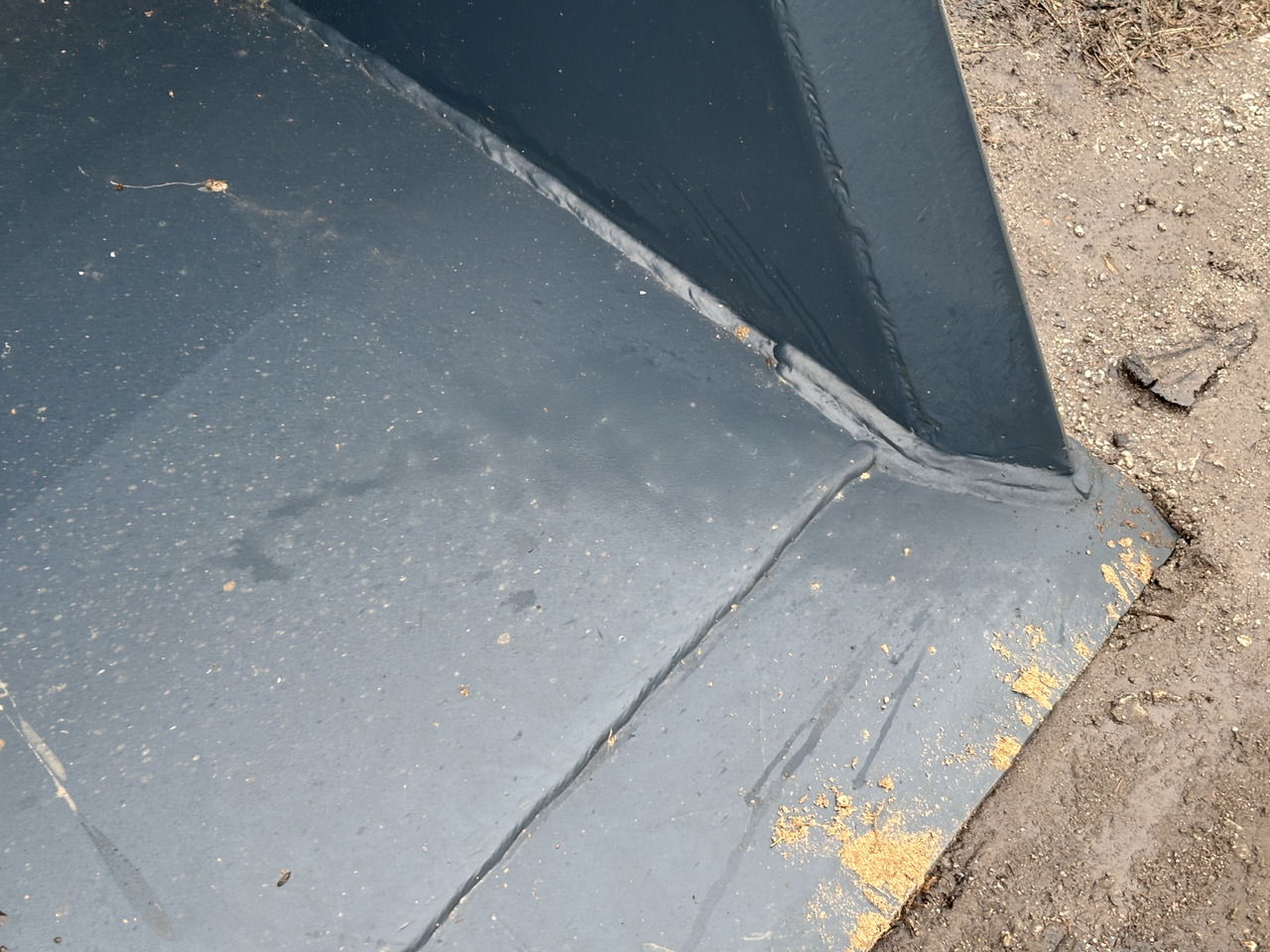 Łyżka Objętościowa 2,3m 1,01 m3 z mocowaniem do ładowarki Manitou. - Ladeschaufel: das Bild 1 Łyżka Objętościowa 2,3m 1,01 m3 z mocowaniem do ładowarki Manitou. - Ladeschaufel: das Bild 1