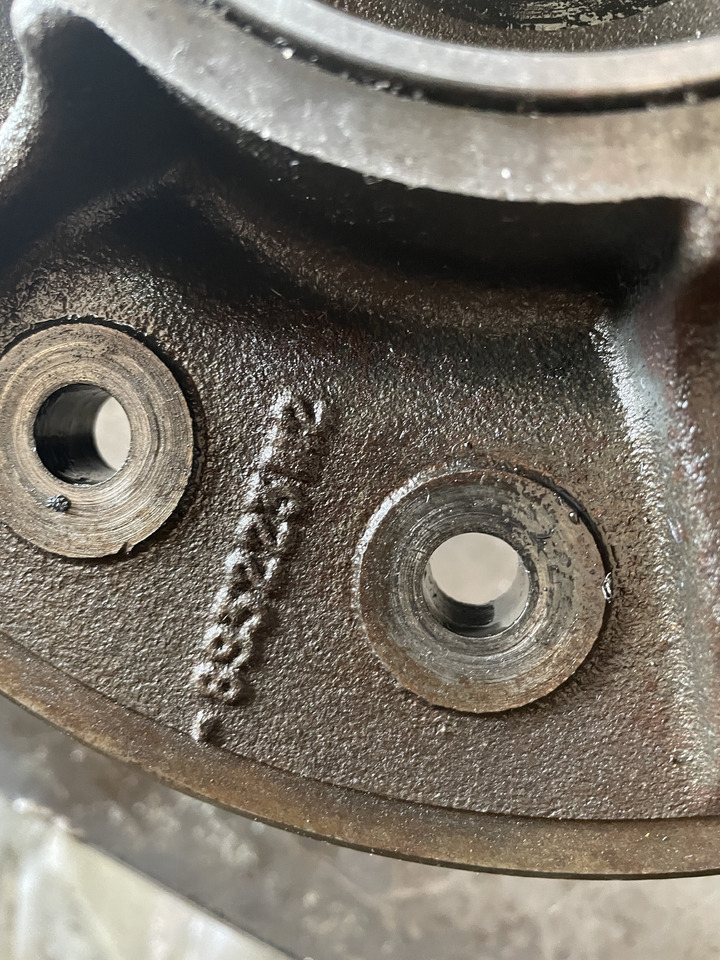 Massey Fergusson 3690 - mechanizm roznicowy tylnego mostu 893223M2 - Hinterachse für Landmaschine: das Bild 4 Massey Fergusson 3690 - mechanizm roznicowy tylnego mostu 893223M2 - Hinterachse für Landmaschine: das Bild 4