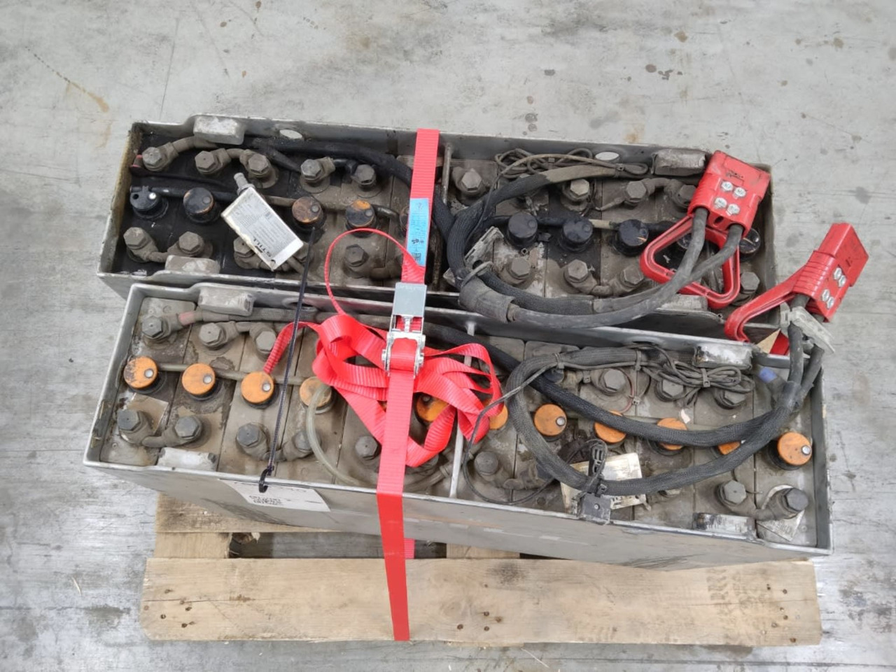 Battery Package 2x Batteries - Batterie für Flurförderzeug: das Bild 3 Battery Package 2x Batteries - Batterie für Flurförderzeug: das Bild 3