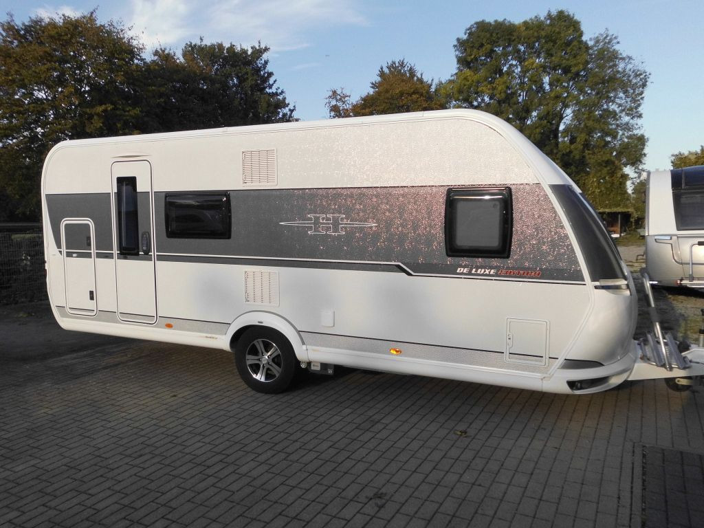 Wohnwagen Hobby DE LUXE EDITION 560 KMFe 1 Hand XT-Mover Garage: das Bild 1