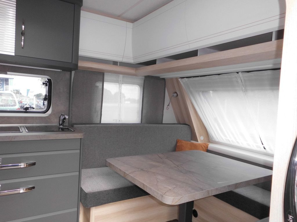 Hobby De Luxe 495 WFB 2026 AUTARK Ambiente 1800kg.++ - Wohnwagen: das Bild 5 Hobby De Luxe 495 WFB 2026 AUTARK Ambiente 1800kg.++ - Wohnwagen: das Bild 5