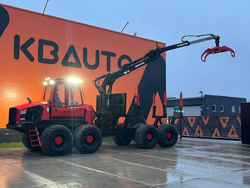 Komatsu 895 8x8 LOADFLEX / CRANE 165F - Rückewagen: das Bild 1 Komatsu 895 8x8 LOADFLEX / CRANE 165F - Rückewagen: das Bild 1