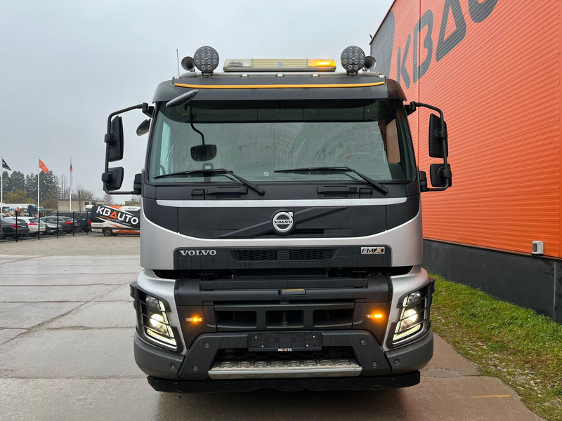 Volvo FMX 500 8x4 SARAKA HR-11 / 10 m3 + CHUTE 10 m / TANDEM AXLE LIFT - Betonmischer LKW: das Bild 2 Volvo FMX 500 8x4 SARAKA HR-11 / 10 m3 + CHUTE 10 m / TANDEM AXLE LIFT - Betonmischer LKW: das Bild 2