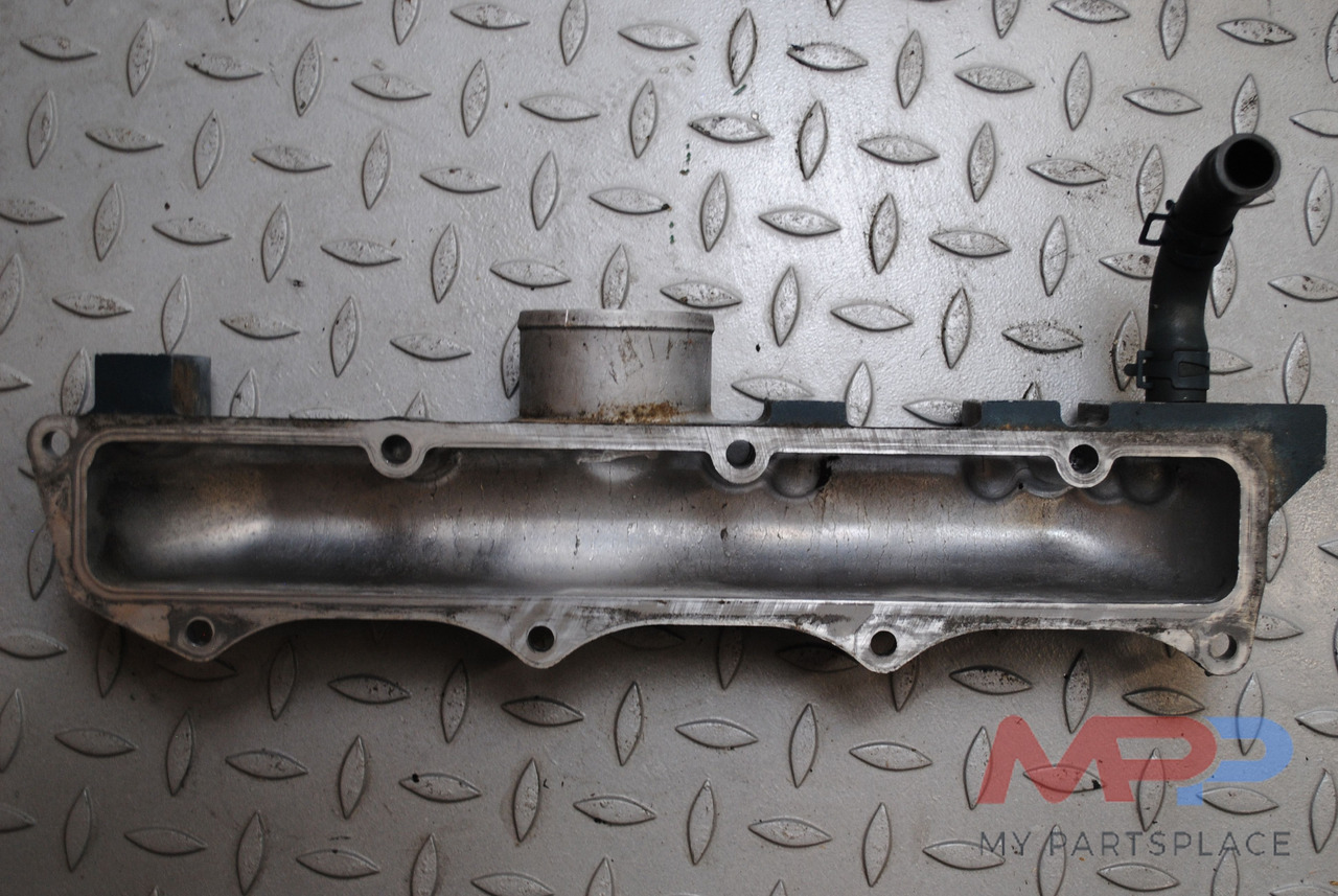 Kubota Inlaatspruitstuk Kubota V3300 - V3600 - V3800 - Ansaugkrümmer für Baumaschine: das Bild 1 Kubota Inlaatspruitstuk Kubota V3300 - V3600 - V3800 - Ansaugkrümmer für Baumaschine: das Bild 1