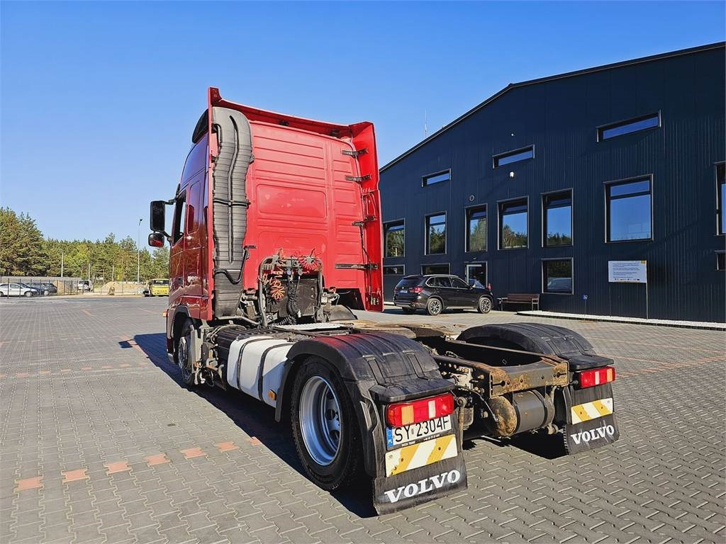 Volvo FH13 XXL MANUAL 420 EURO 5 2011 r MEGA LOW DECK - Sattelzugmaschine: das Bild 4 Volvo FH13 XXL MANUAL 420 EURO 5 2011 r MEGA LOW DECK - Sattelzugmaschine: das Bild 4