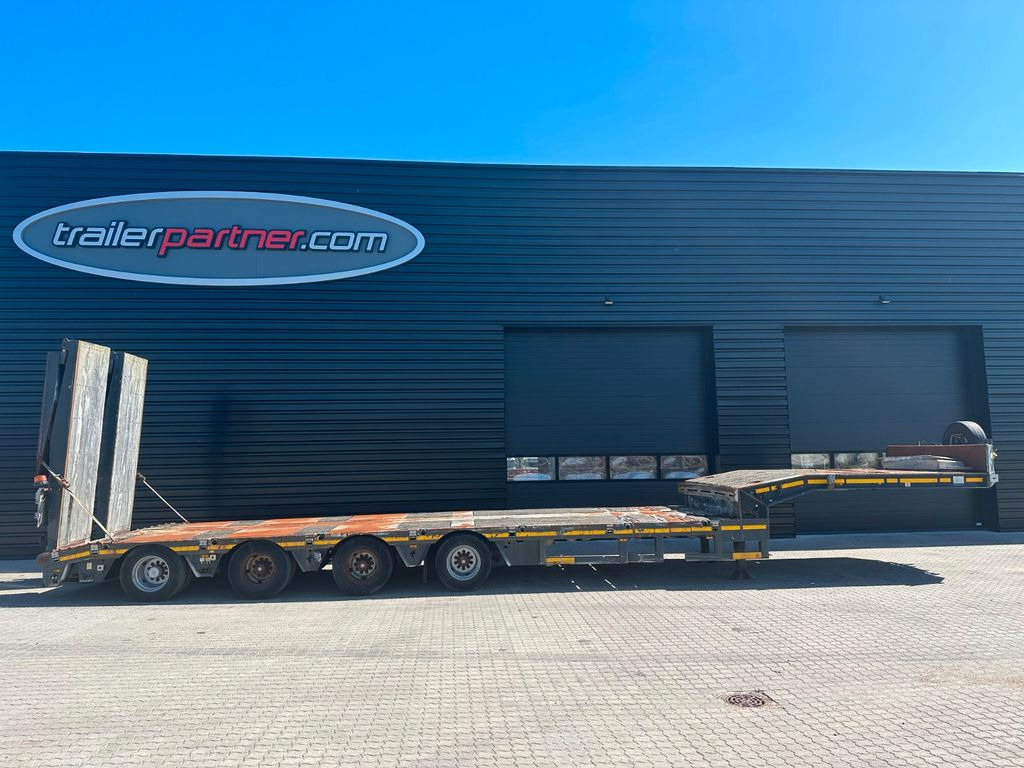 Faymonville Multimax 4 achs tieflader / ausziehbar Faymonville Multimax 4 achs tieflader / ausziehbar - Tieflader Auflieger: das Bild 1 Faymonville Multimax 4 achs tieflader / ausziehbar Faymonville Multimax 4 achs tieflader / ausziehbar - Tieflader Auflieger: das Bild 1