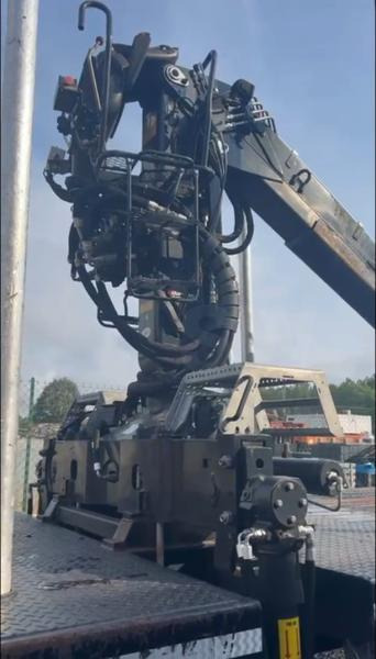 Pacton Plateau Forestier - Holzauflieger: das Bild 5 Pacton Plateau Forestier - Holzauflieger: das Bild 5