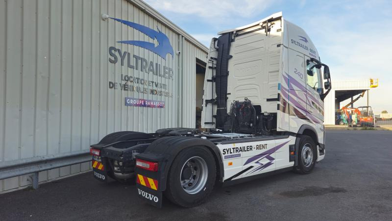 Volvo FH 500 AERO Globetrotter XXL (Location / Rent) - Sattelzugmaschine: das Bild 2 Volvo FH 500 AERO Globetrotter XXL (Location / Rent) - Sattelzugmaschine: das Bild 2