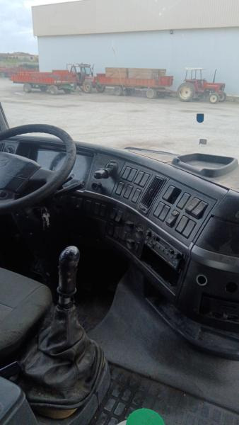 Volvo FH12 430 - Sattelzugmaschine: das Bild 5 Volvo FH12 430 - Sattelzugmaschine: das Bild 5