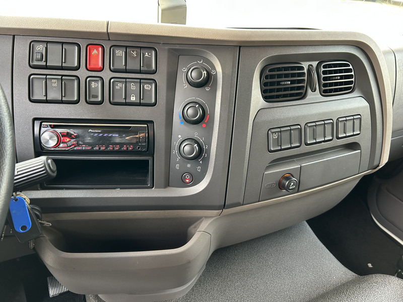 DAF LF 210 FA 14T / Konvekta FR4.1 Reefer 0 gr / Frigo Box / Loadlift / APK TUV 04-26 - Kühlkoffer LKW: das Bild 5 DAF LF 210 FA 14T / Konvekta FR4.1 Reefer 0 gr / Frigo Box / Loadlift / APK TUV 04-26 - Kühlkoffer LKW: das Bild 5