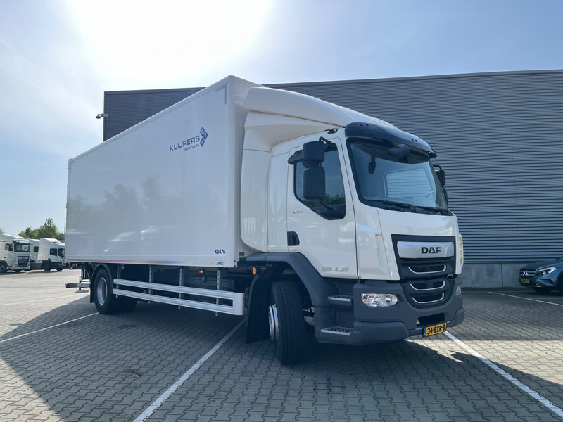 DAF LF 230 FA 18 Ton Box met Laadklep / Te huur - Bel 013-7200971 voor de mogelijkheden ! - Koffer LKW: das Bild 1 DAF LF 230 FA 18 Ton Box met Laadklep / Te huur - Bel 013-7200971 voor de mogelijkheden ! - Koffer LKW: das Bild 1