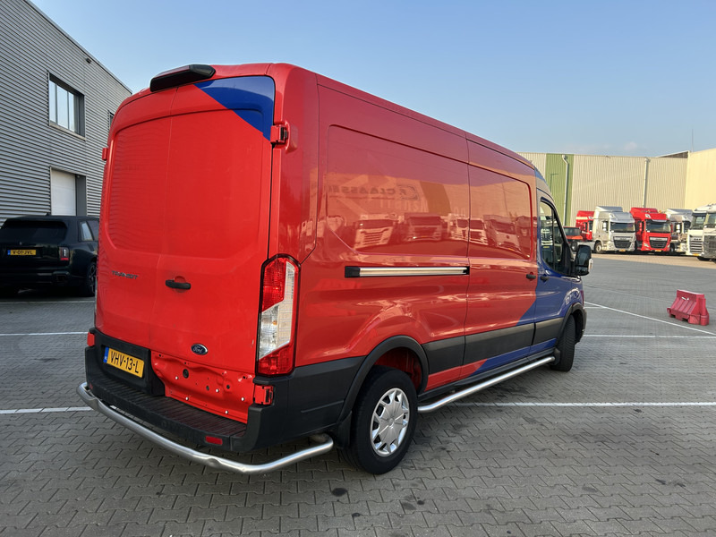 Ford Transit 2.0 TDCI Trend / 196 dkm / L3 H2 / NL Van - Kastenwagen: das Bild 2 Ford Transit 2.0 TDCI Trend / 196 dkm / L3 H2 / NL Van - Kastenwagen: das Bild 2