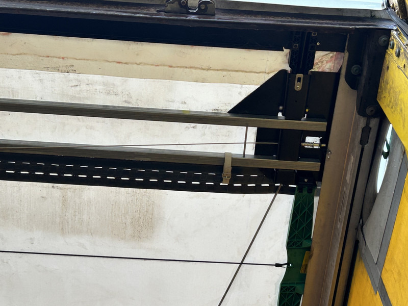 Krone Profi Liner / Schuifzeil / Kooi Aap / Stuur + Liftas / APK 05-26 - Planenauflieger: das Bild 4 Krone Profi Liner / Schuifzeil / Kooi Aap / Stuur + Liftas / APK 05-26 - Planenauflieger: das Bild 4