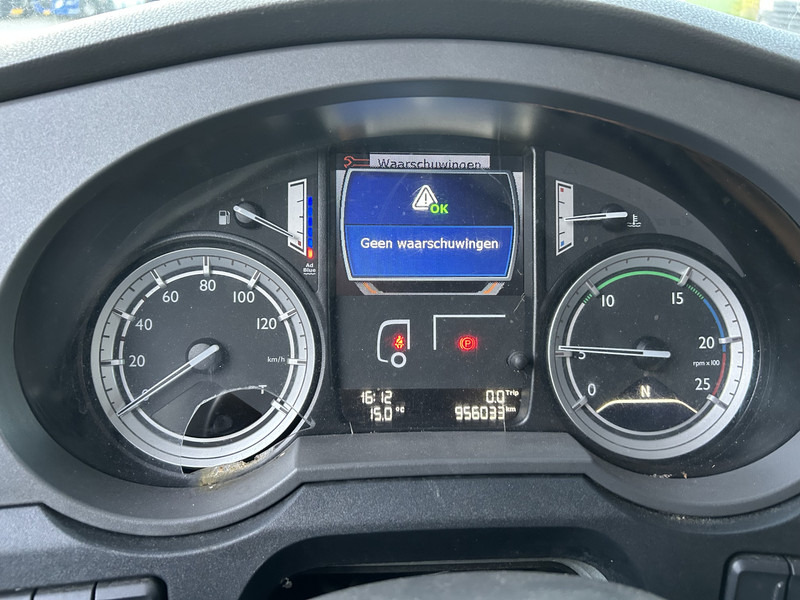 DAF XF 440 FT SC / Smart Tacho V2 / 2 Tanks / Stand Klima - Sattelzugmaschine: das Bild 4 DAF XF 440 FT SC / Smart Tacho V2 / 2 Tanks / Stand Klima - Sattelzugmaschine: das Bild 4