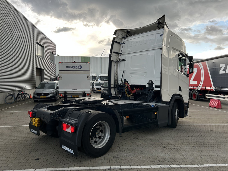Scania R450 Highline / Retarder / 758 dkm / APK TUV 03-26 - Sattelzugmaschine: das Bild 2 Scania R450 Highline / Retarder / 758 dkm / APK TUV 03-26 - Sattelzugmaschine: das Bild 2