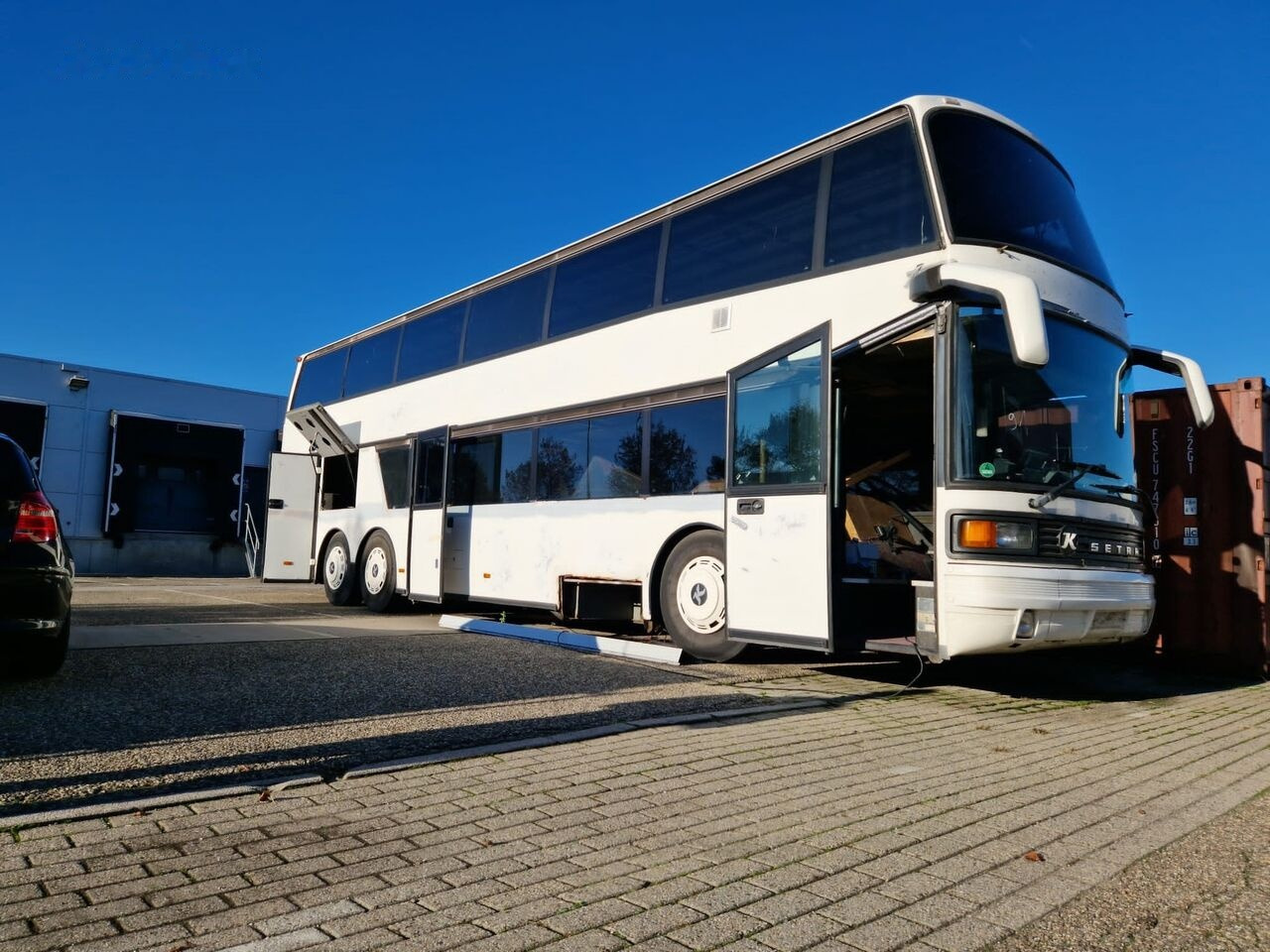 Doppeldeckerbus Setra S228 DT: das Bild 1