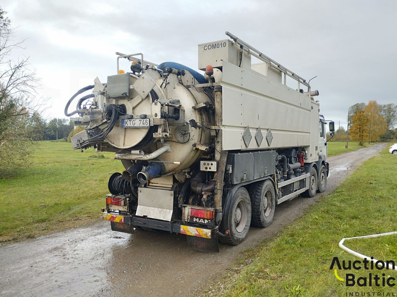 MAN T 46 - Saug-/ Spülfahrzeug: das Bild 4 MAN T 46 - Saug-/ Spülfahrzeug: das Bild 4