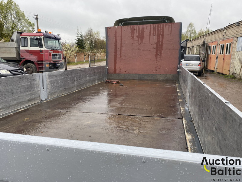 Mercedes-Benz 815 - Pritsche LKW: das Bild 5 Mercedes-Benz 815 - Pritsche LKW: das Bild 5