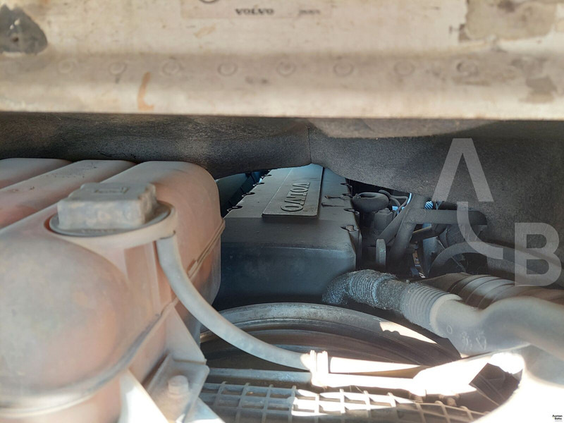 Volvo FH12 - Sattelzugmaschine: das Bild 5 Volvo FH12 - Sattelzugmaschine: das Bild 5