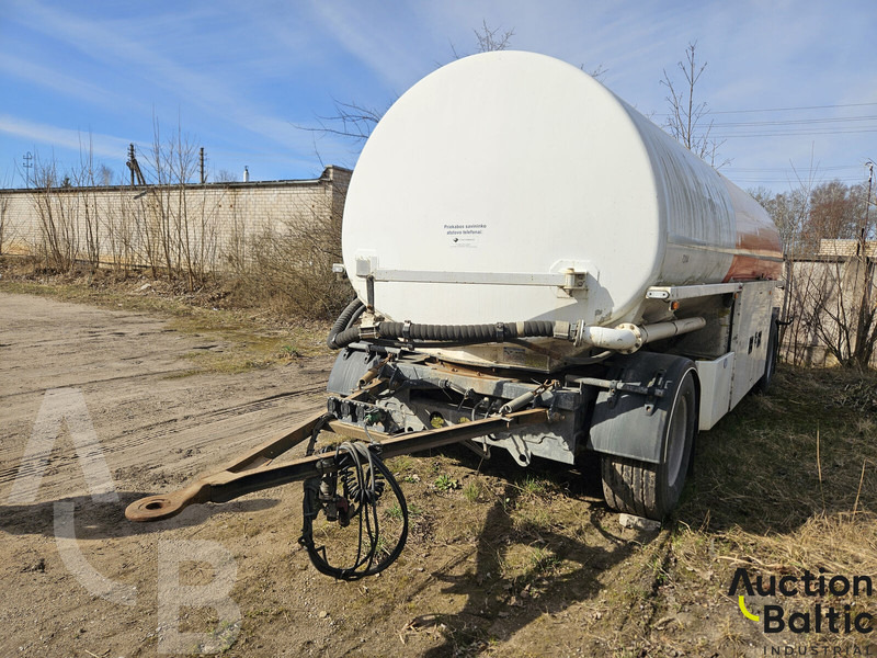 Volvo FH 420 - Tankwagen: das Bild 5 Volvo FH 420 - Tankwagen: das Bild 5