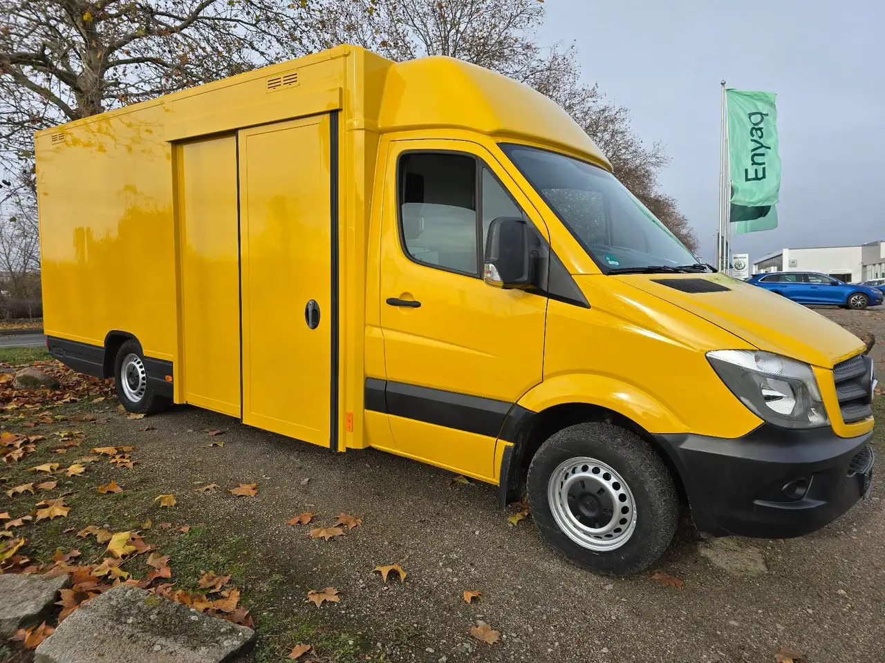 Mercedes-Benz Sprinter/Regalsystem/70kW/1. Hand - Koffer Transporter: das Bild 1 Mercedes-Benz Sprinter/Regalsystem/70kW/1. Hand - Koffer Transporter: das Bild 1