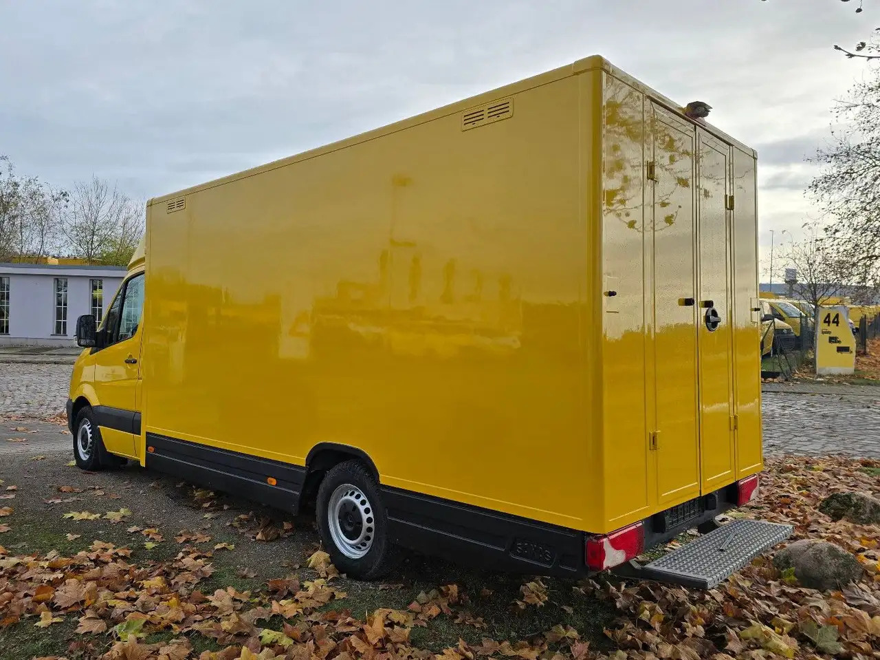 Mercedes-Benz Sprinter/Regalsystem/70kW/1. Hand - Koffer Transporter: das Bild 5 Mercedes-Benz Sprinter/Regalsystem/70kW/1. Hand - Koffer Transporter: das Bild 5