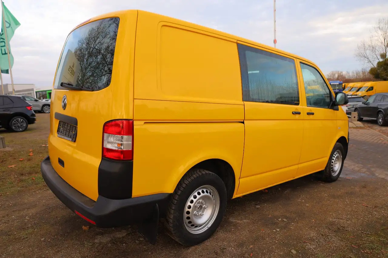 Volkswagen T5 Transporter/ 2.0 TDI/EU5/1.Hand - Kastenwagen: das Bild 3 Volkswagen T5 Transporter/ 2.0 TDI/EU5/1.Hand - Kastenwagen: das Bild 3