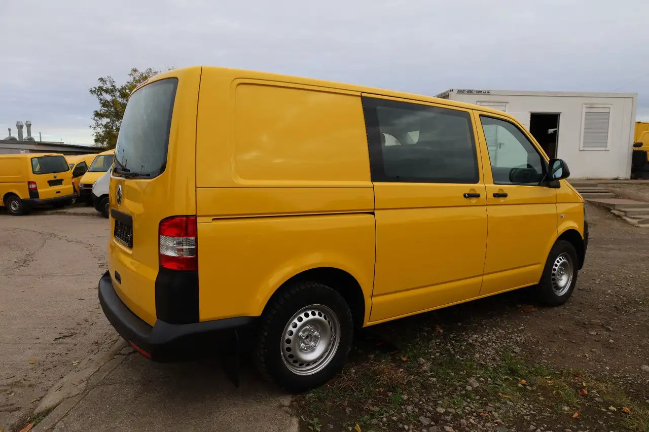 Volkswagen T5 Transporter/ 2.0 TDI/EU5/1.Hand - Kastenwagen: das Bild 4 Volkswagen T5 Transporter/ 2.0 TDI/EU5/1.Hand - Kastenwagen: das Bild 4