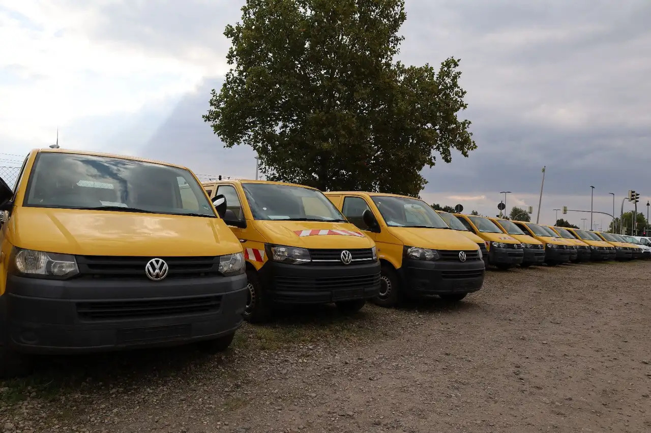 Volkswagen T5 Transporter/ 2.0 TDI/EU5/Werkstattfahrzeug - Kastenwagen: das Bild 1 Volkswagen T5 Transporter/ 2.0 TDI/EU5/Werkstattfahrzeug - Kastenwagen: das Bild 1