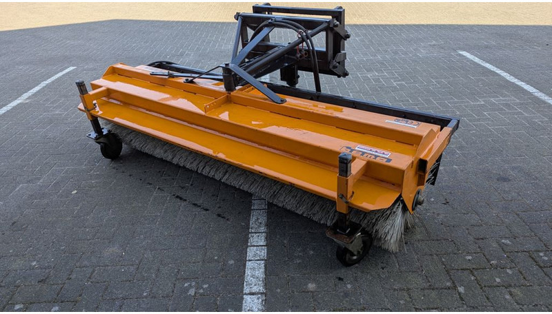 Bema Bema 25 Veegmachine - Reinigungsmaschine: das Bild 4 Bema Bema 25 Veegmachine - Reinigungsmaschine: das Bild 4