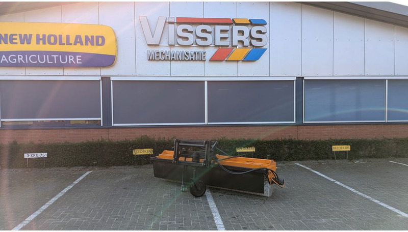 Bema Bema 25 Veegmachine - Reinigungsmaschine: das Bild 2 Bema Bema 25 Veegmachine - Reinigungsmaschine: das Bild 2