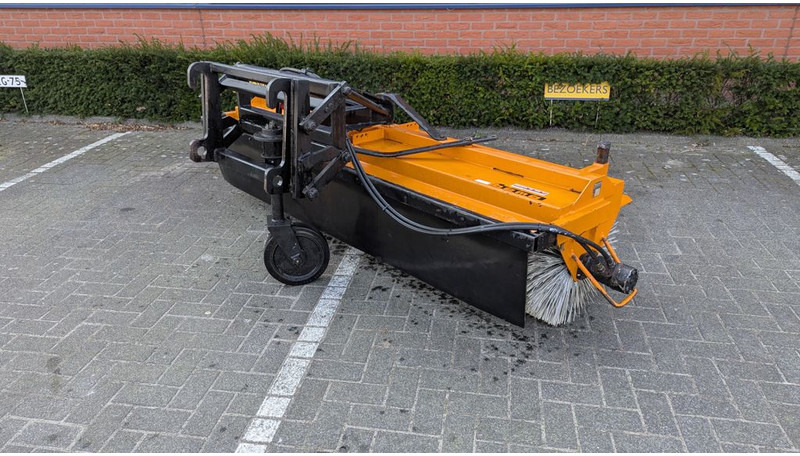 Bema Bema 25 Veegmachine - Reinigungsmaschine: das Bild 3 Bema Bema 25 Veegmachine - Reinigungsmaschine: das Bild 3