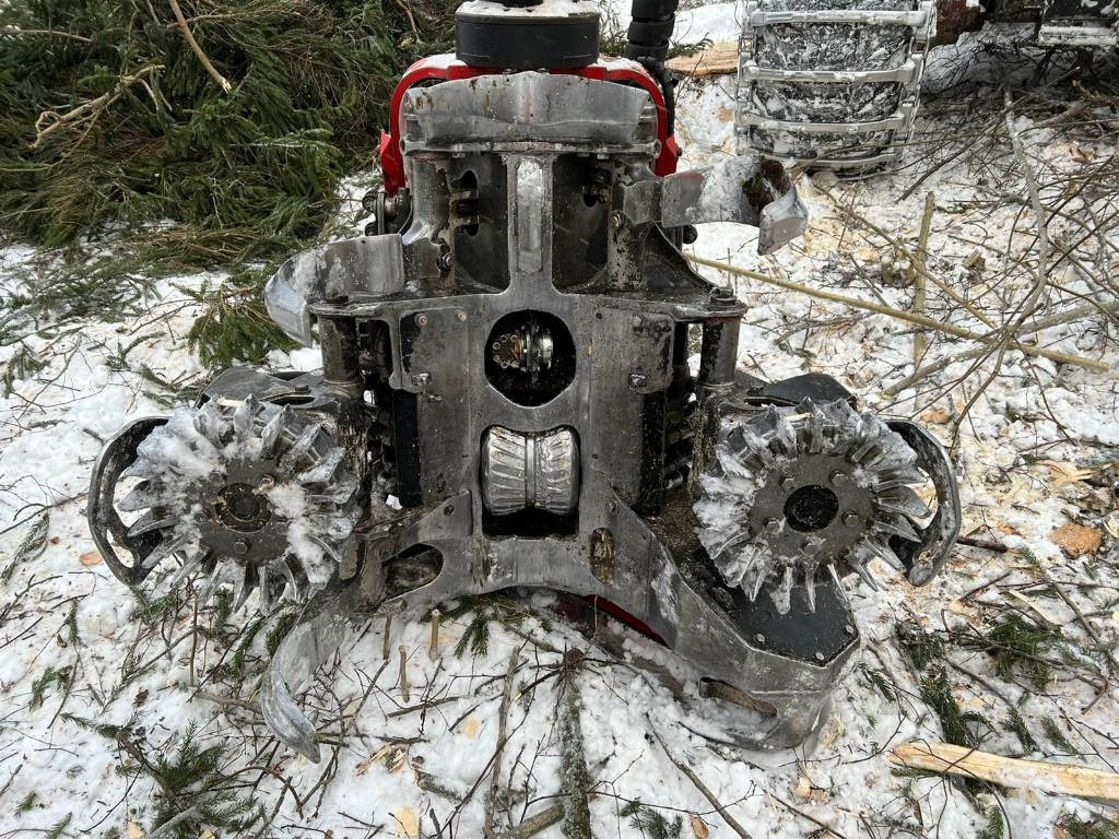 Komatsu 911.5 - Harvester: das Bild 5 Komatsu 911.5 - Harvester: das Bild 5