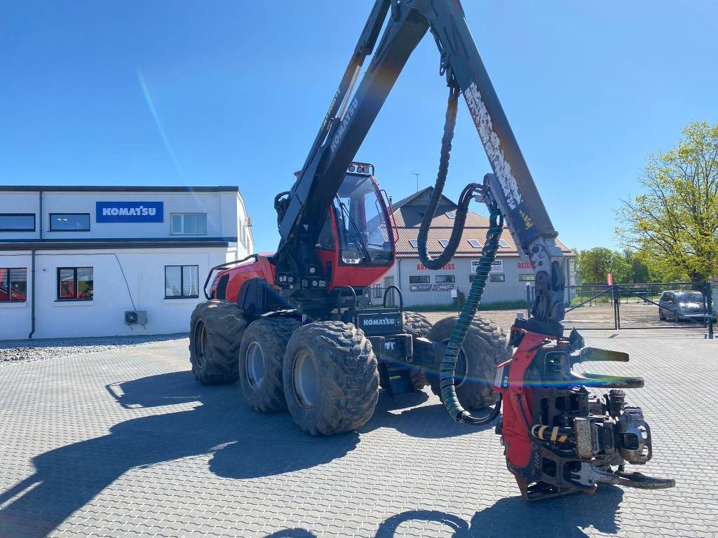 Komatsu 911 - Harvester: das Bild 2 Komatsu 911 - Harvester: das Bild 2