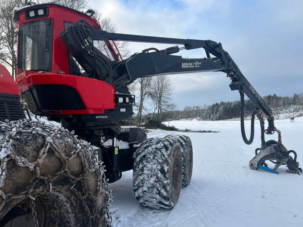 Komatsu 951 - Harvester: das Bild 2 Komatsu 951 - Harvester: das Bild 2