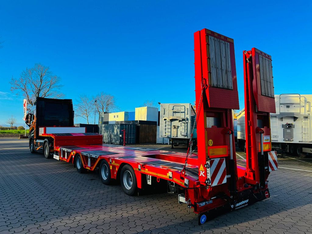 Kässbohrer SLAR3 Ausziehbares Tiefbett mit Radmulden Kässbohrer SLAR3 Tele Tiefbett Radmulden metallisiert - Tieflader Auflieger: das Bild 1 Kässbohrer SLAR3 Ausziehbares Tiefbett mit Radmulden Kässbohrer SLAR3 Tele Tiefbett Radmulden metallisiert - Tieflader Auflieger: das Bild 1