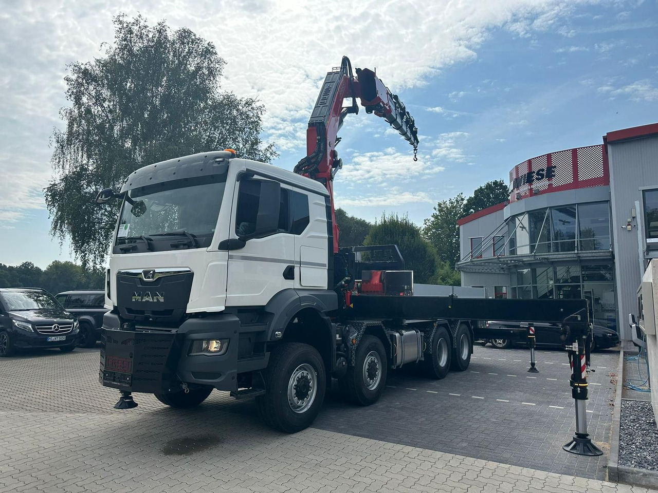 MAN TGS 41.520 8x8 mit Fassi Ladekran F710RA.2.26 - Autokran: das Bild 2 MAN TGS 41.520 8x8 mit Fassi Ladekran F710RA.2.26 - Autokran: das Bild 2