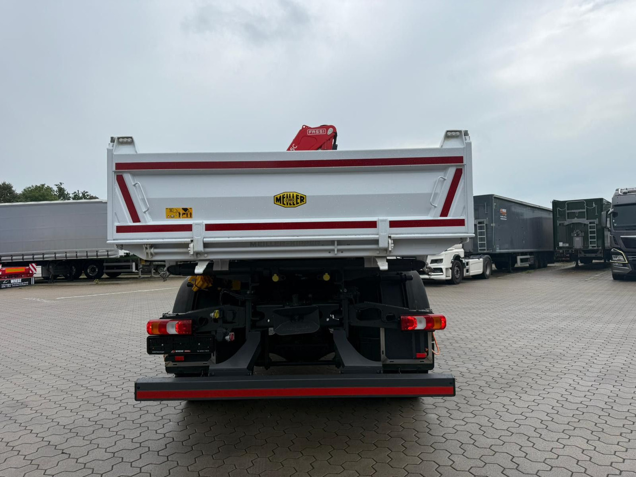 Mercedes-Benz Arocs 1835 4x4 Allrad Fassi F135 Kran Kipper - Kipper, Autokran: das Bild 5 Mercedes-Benz Arocs 1835 4x4 Allrad Fassi F135 Kran Kipper - Kipper, Autokran: das Bild 5