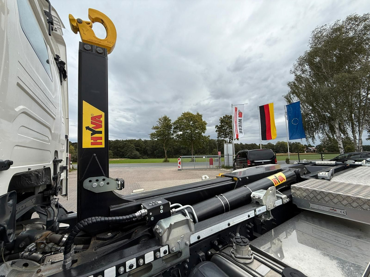 Scania R460 6x2 - Abrollkipper - Sofort Verfügbar! - Abrollkipper: das Bild 5 Scania R460 6x2 - Abrollkipper - Sofort Verfügbar! - Abrollkipper: das Bild 5