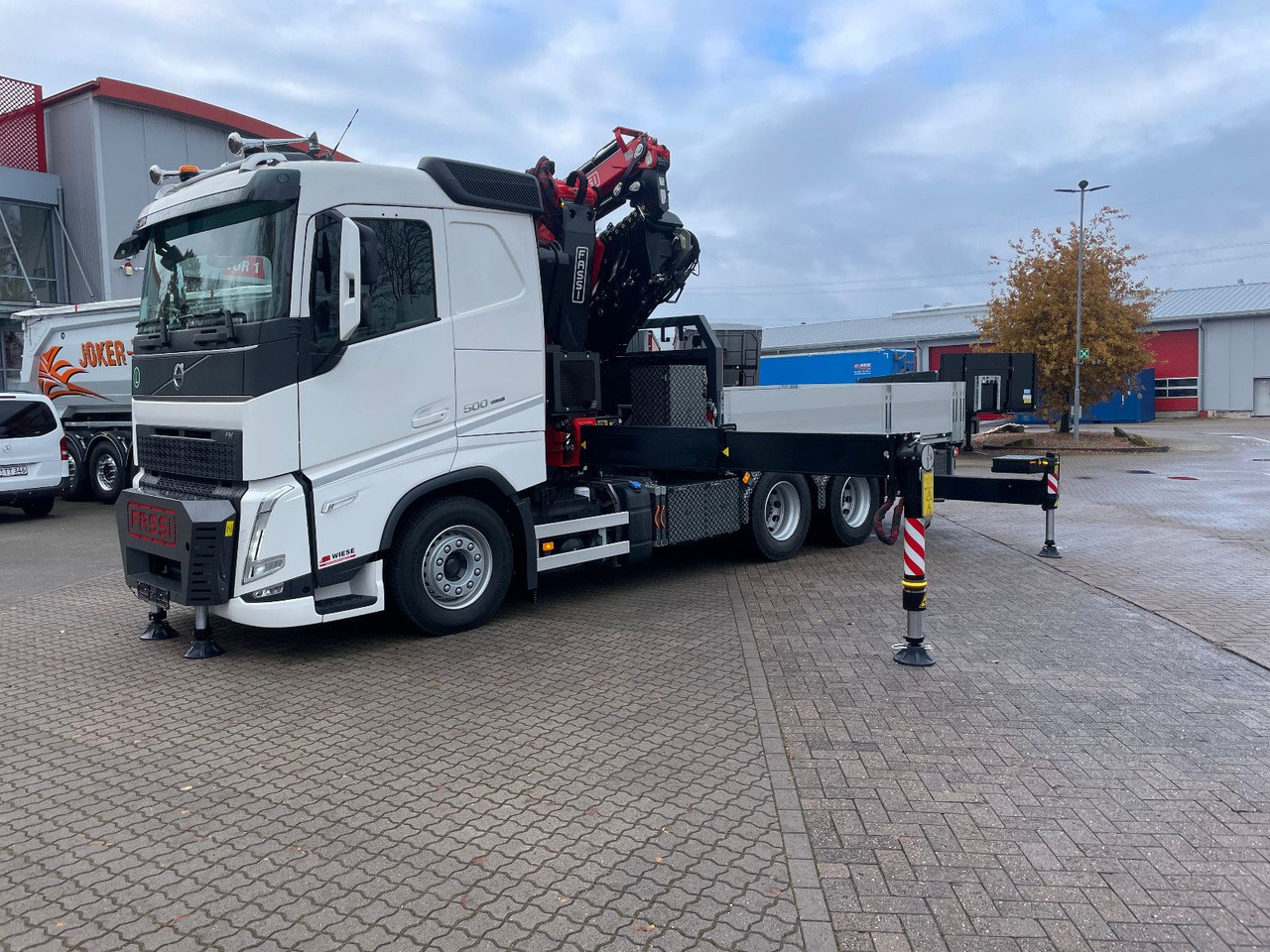 Volvo FH500 6x4 Fassi F545RA 2.27 mit Jib und Winde - Pritsche LKW, Autokran: das Bild 3 Volvo FH500 6x4 Fassi F545RA 2.27 mit Jib und Winde - Pritsche LKW, Autokran: das Bild 3