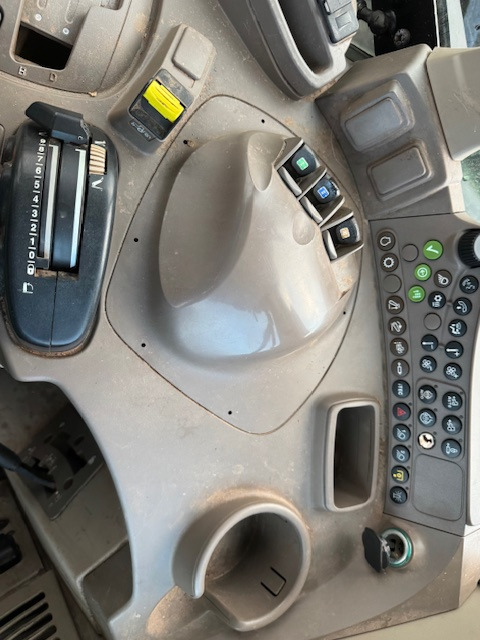 Traktor JOHN DEERE 6155M: das Bild 8 Traktor JOHN DEERE 6155M: das Bild 8